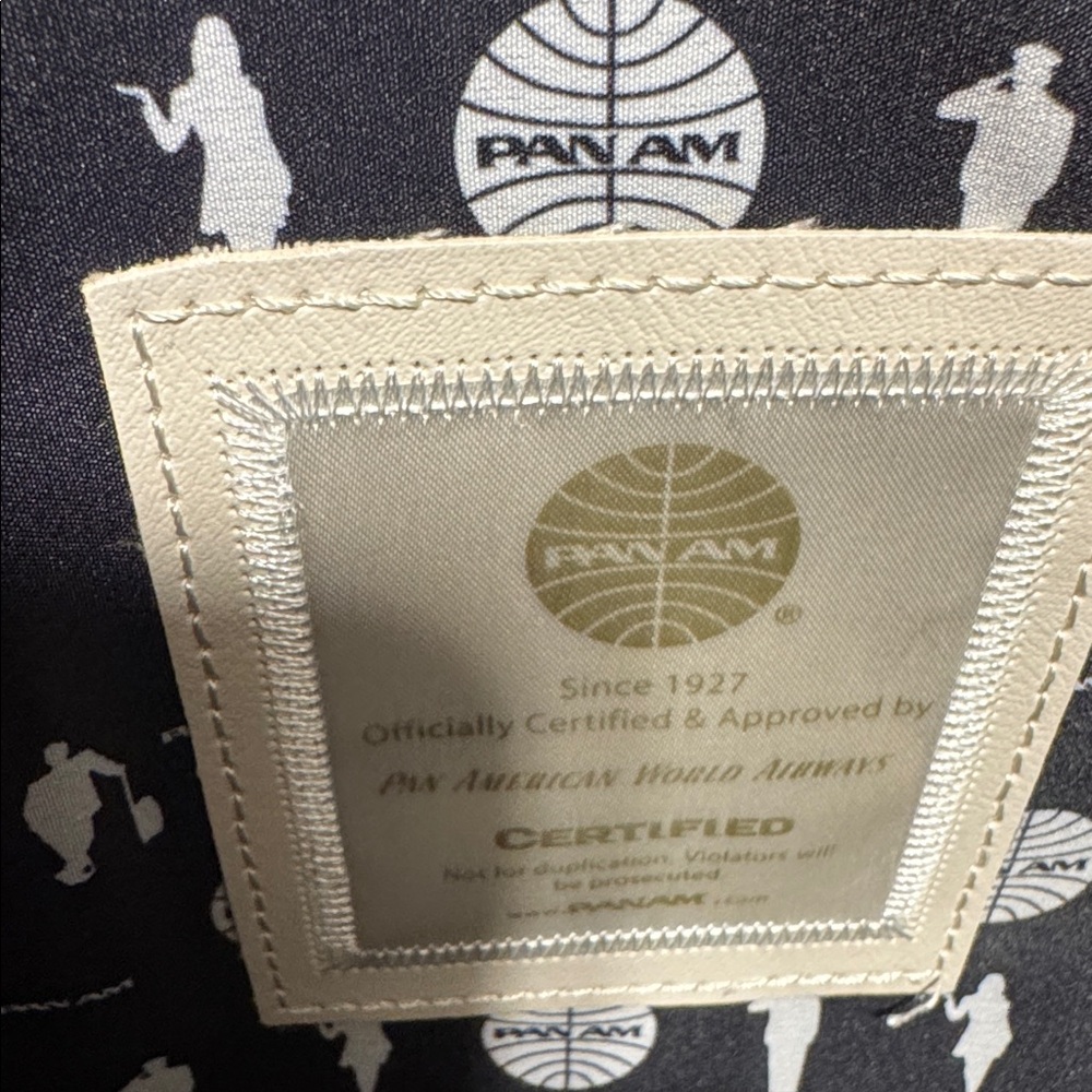 Pan Am Black and White Men's Bag - Picture 9 of 11